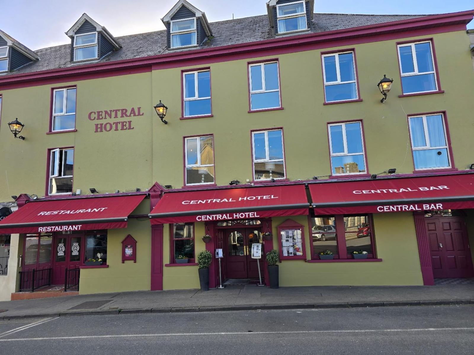 Central Hotel Donegal Donegal Town Ngoại thất bức ảnh