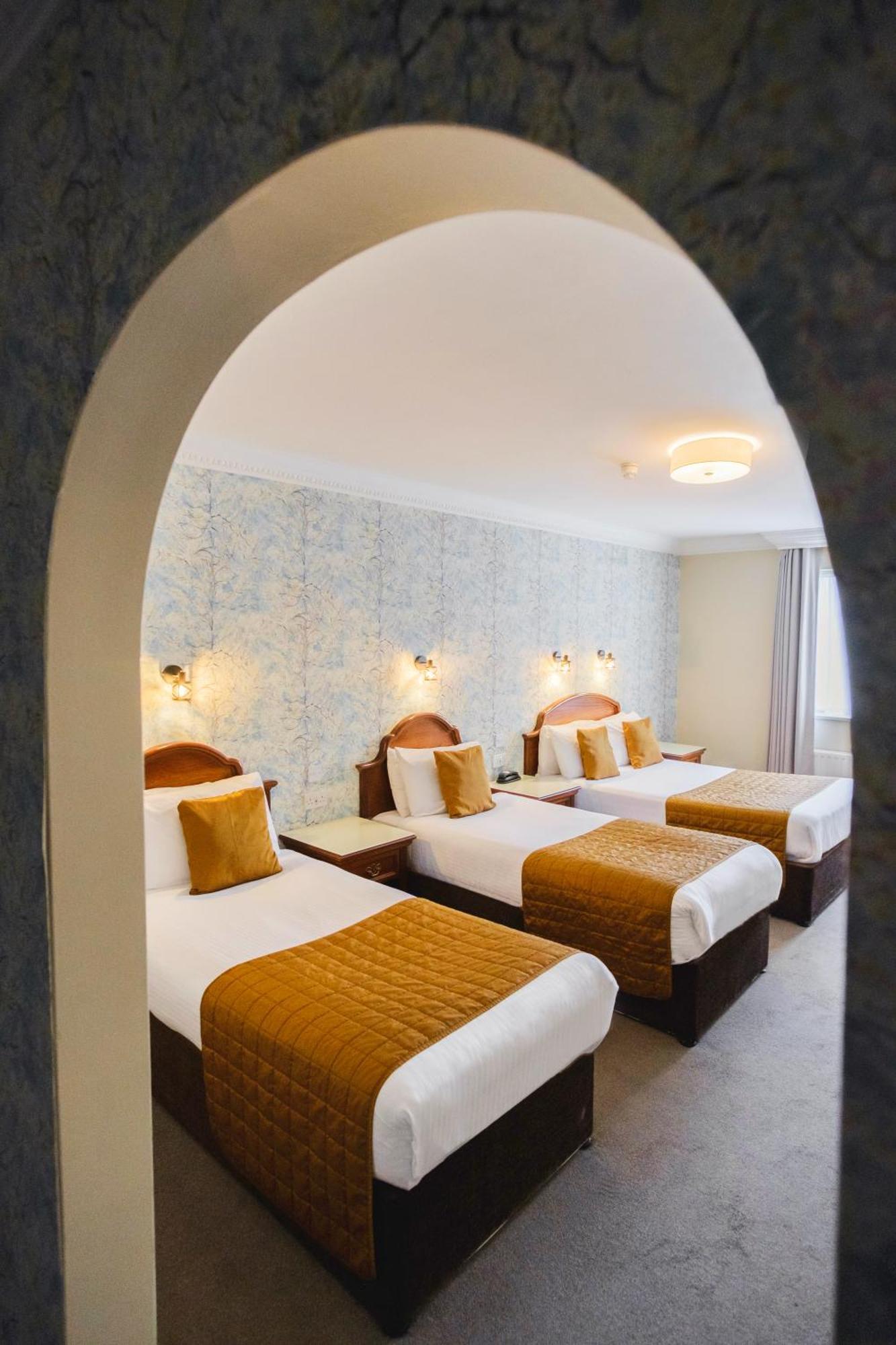 Central Hotel Donegal Donegal Town Ngoại thất bức ảnh