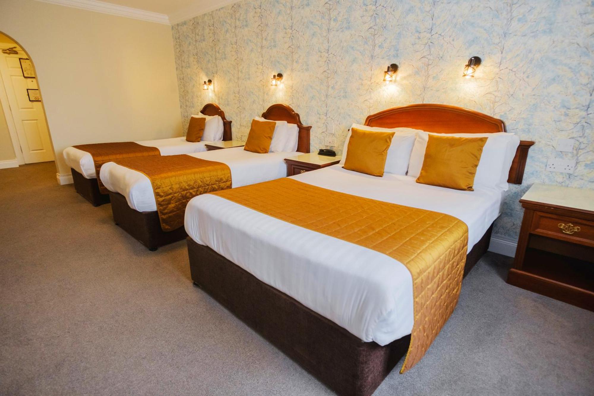 Central Hotel Donegal Donegal Town Ngoại thất bức ảnh